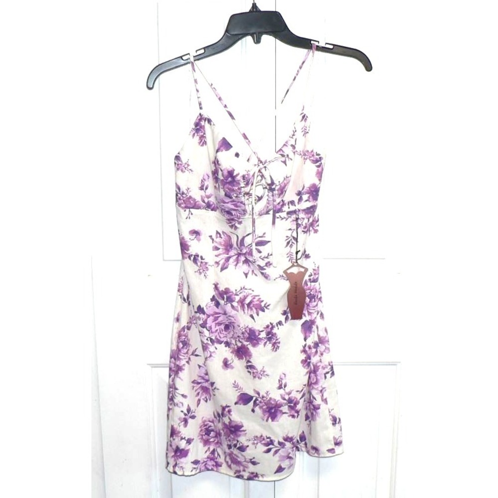 Haute Monde Women's Floral Lace Up Back Linen Blend Mini Dress Cream & Purple MD